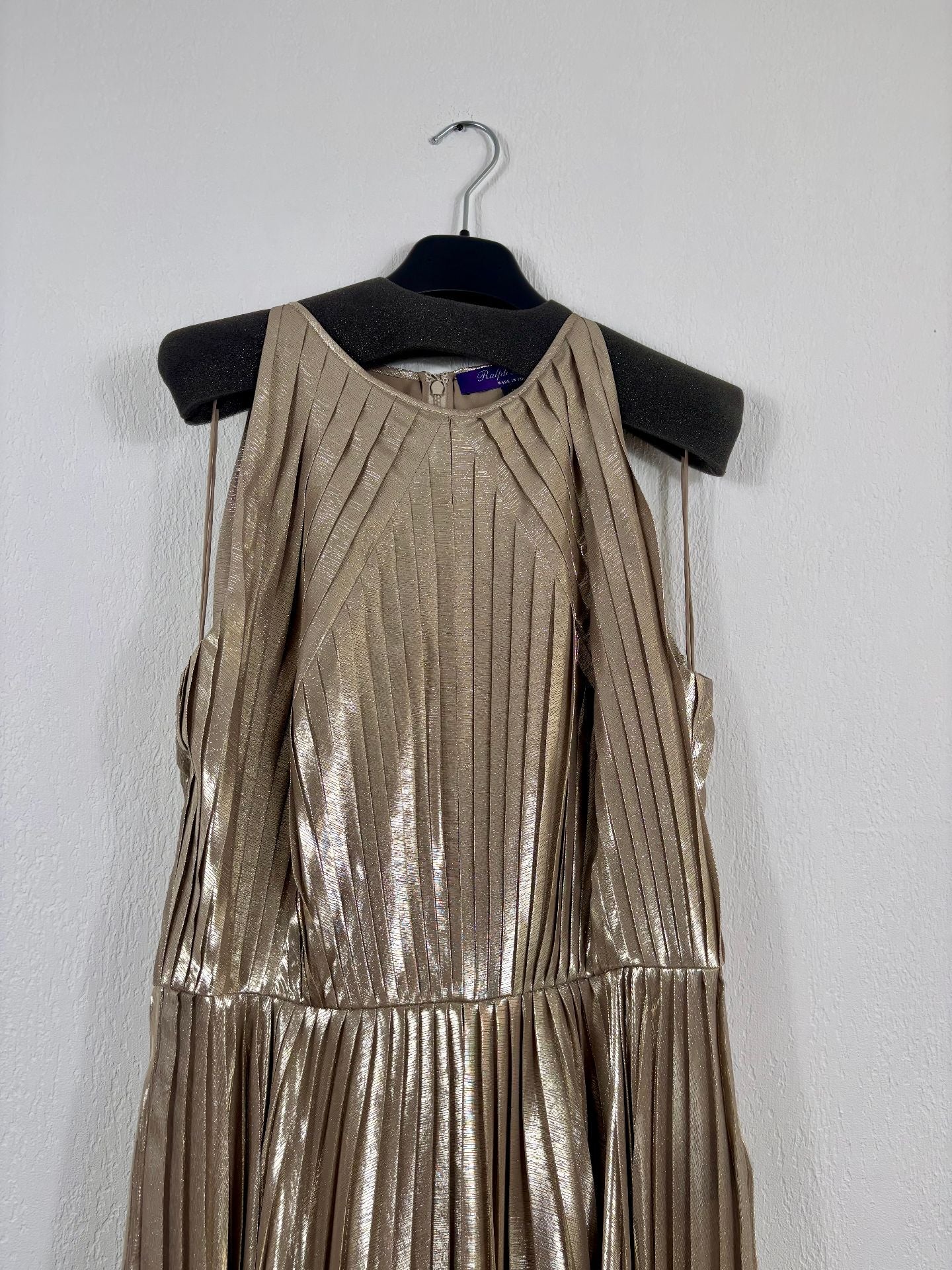 Robe Ralph Lauren Collection Abigail lurex plissé gris doré – Taille 40-3