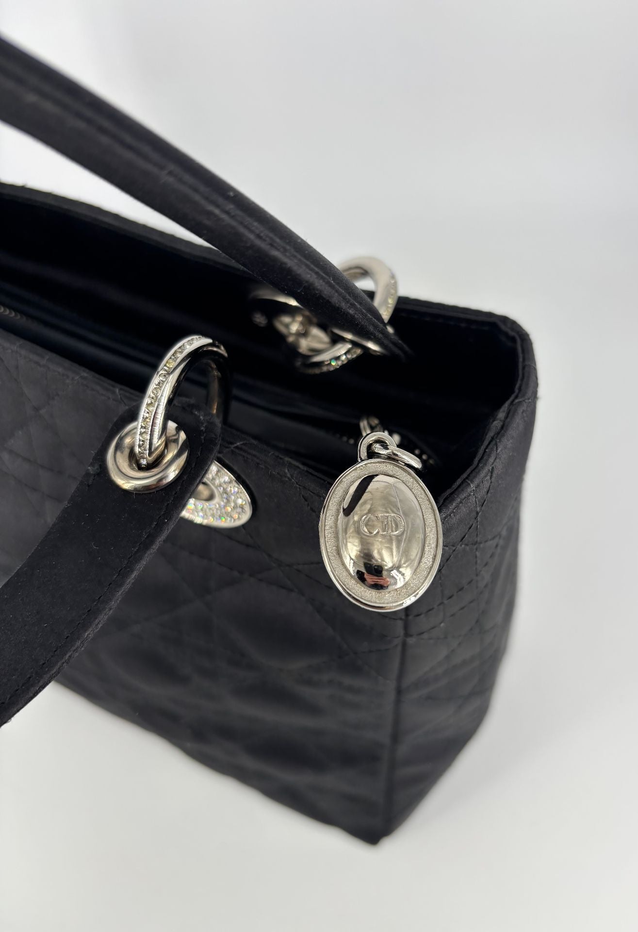 Lady Dior satin bag – John Galliano 1997-1998 Edition-10