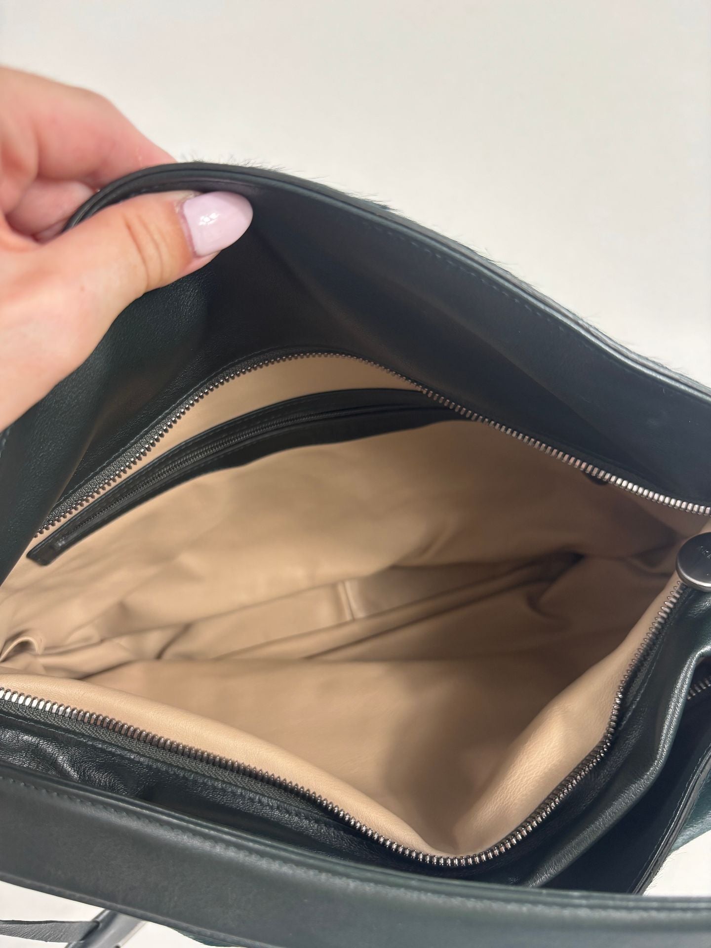 Sac Akris hobo poil de poulain vert sapin anse cuir noir-13