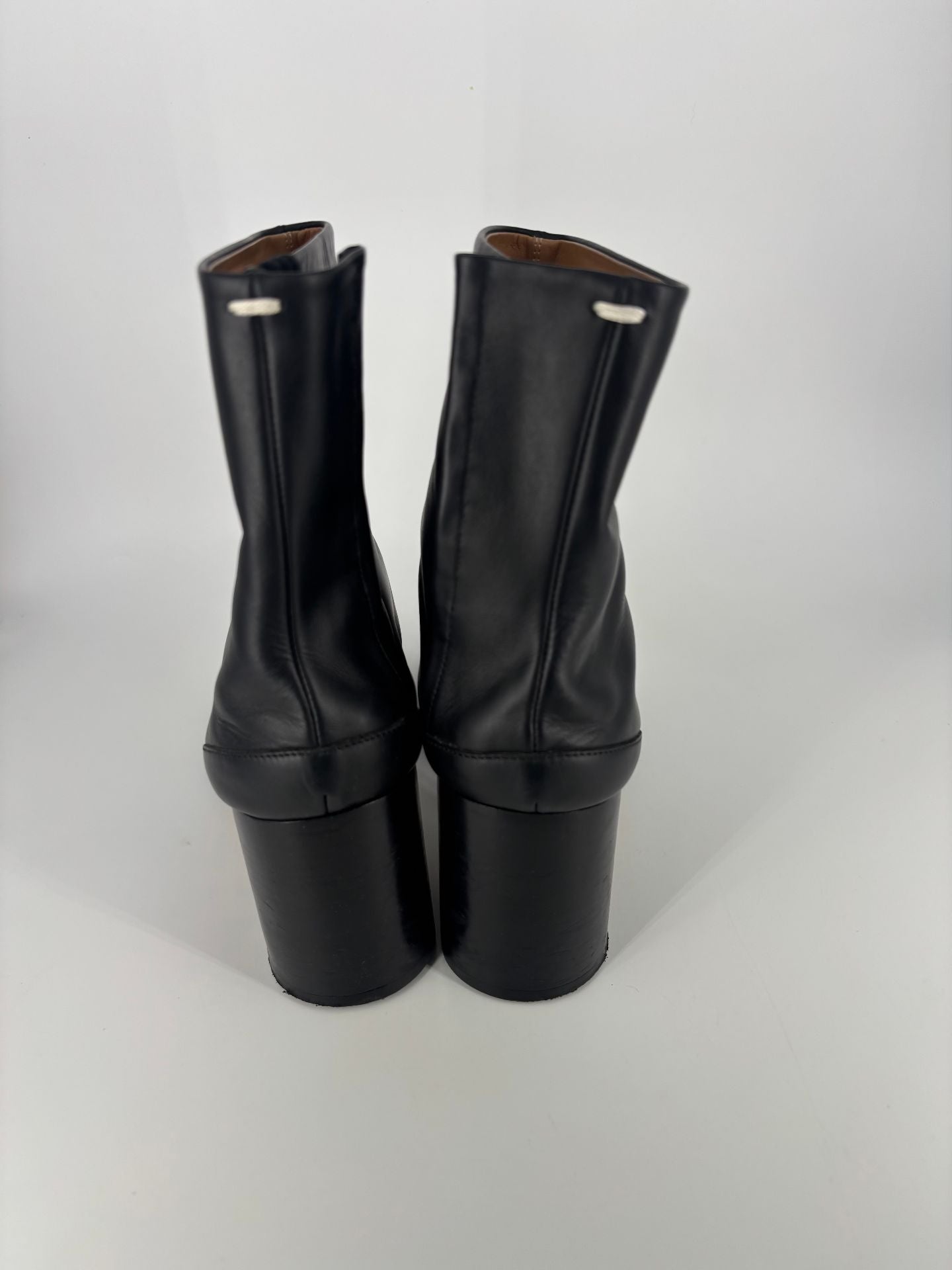 Bottines Tabi en cuir noir à talon Maison Margiela – Taille 37-4
