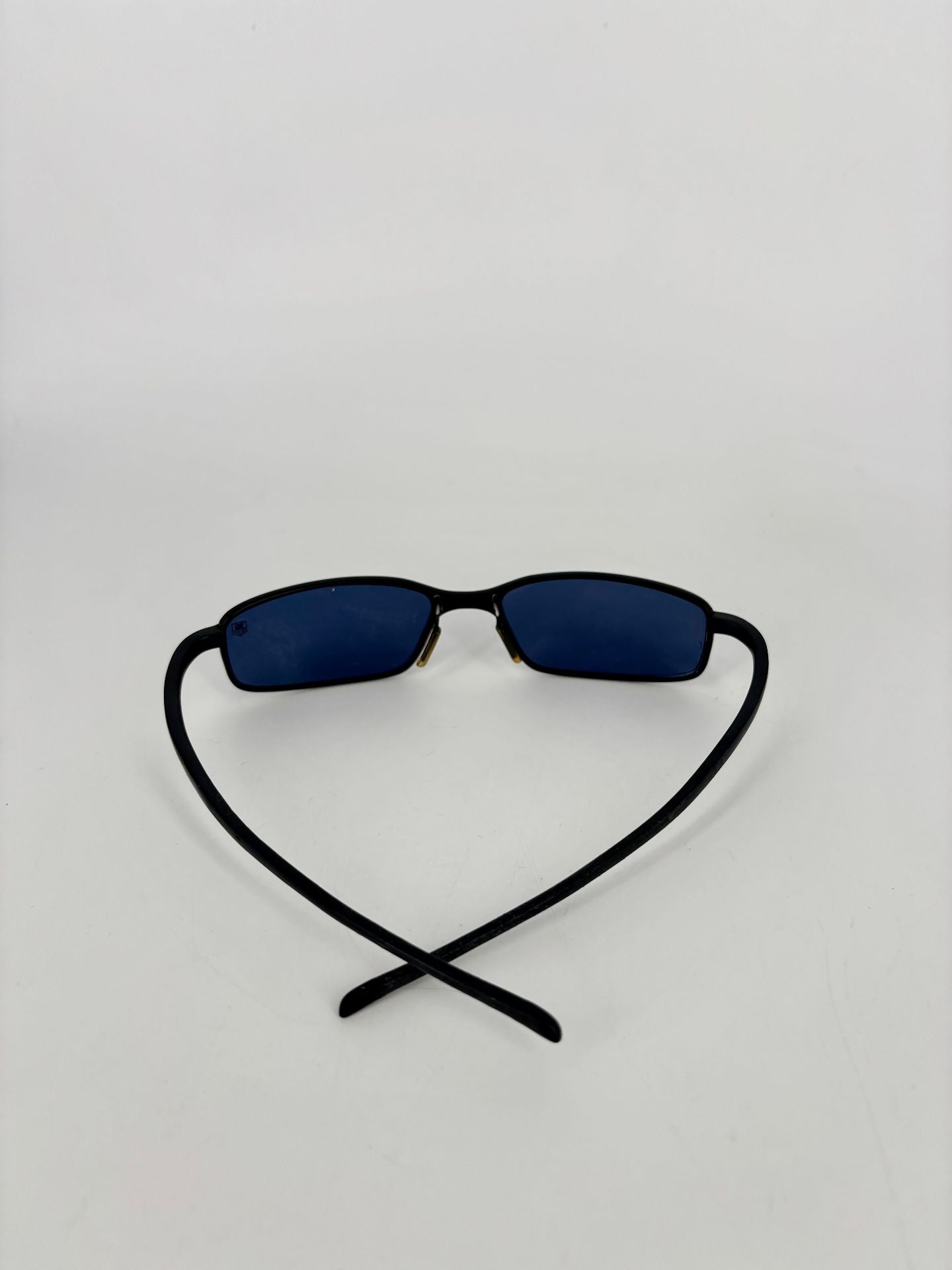Lunettes de soleil TAG Heuer en titane noir et verres bleus-7