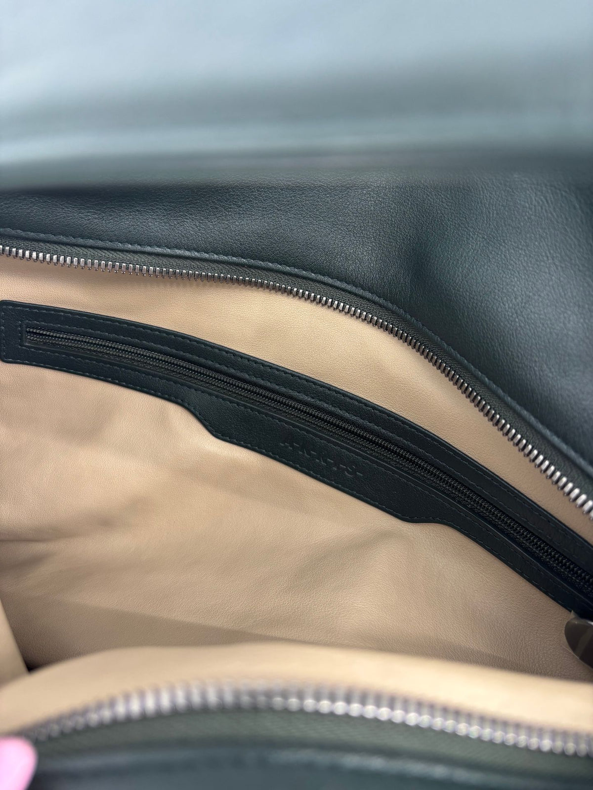 Sac Akris hobo poil de poulain vert sapin anse cuir noir-15