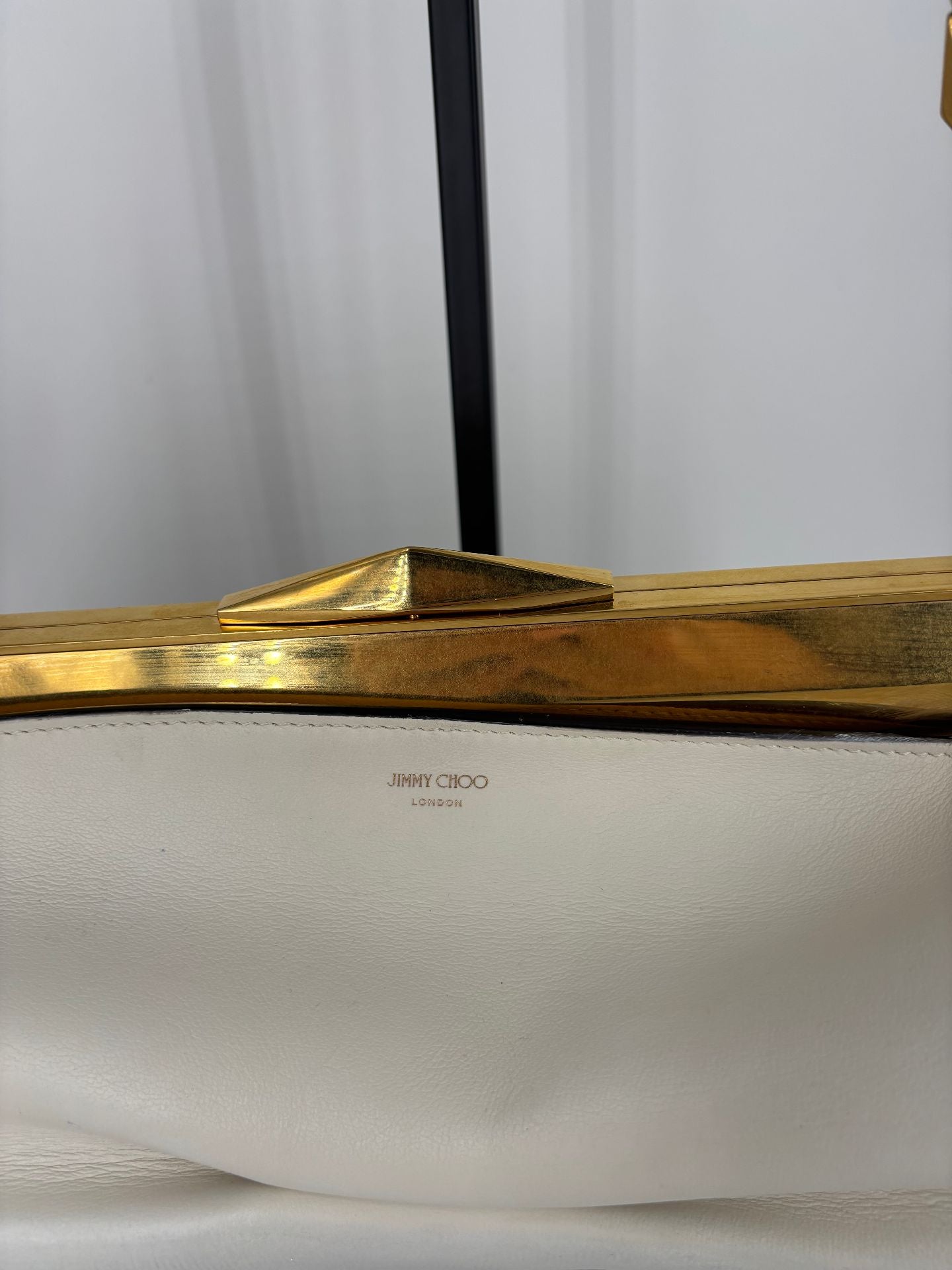Sac Diamond cuir de veau blanc bandoulière ajustable – Jimmy Choo – Neuf-4
