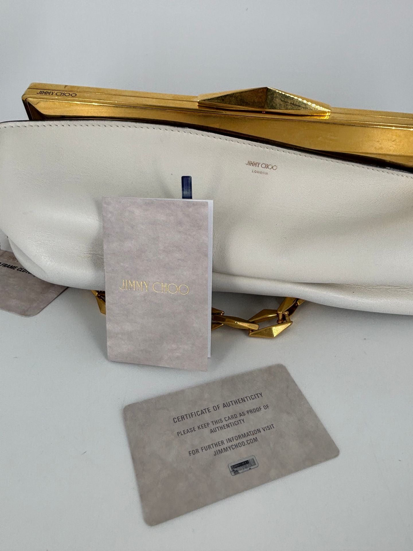 Sac Diamond cuir de veau blanc bandoulière ajustable – Jimmy Choo – Neuf-13