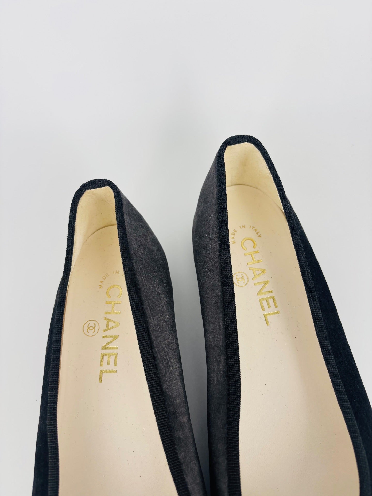 Grey and brown velvet ballet flats – Chanel – Size 39.5-4