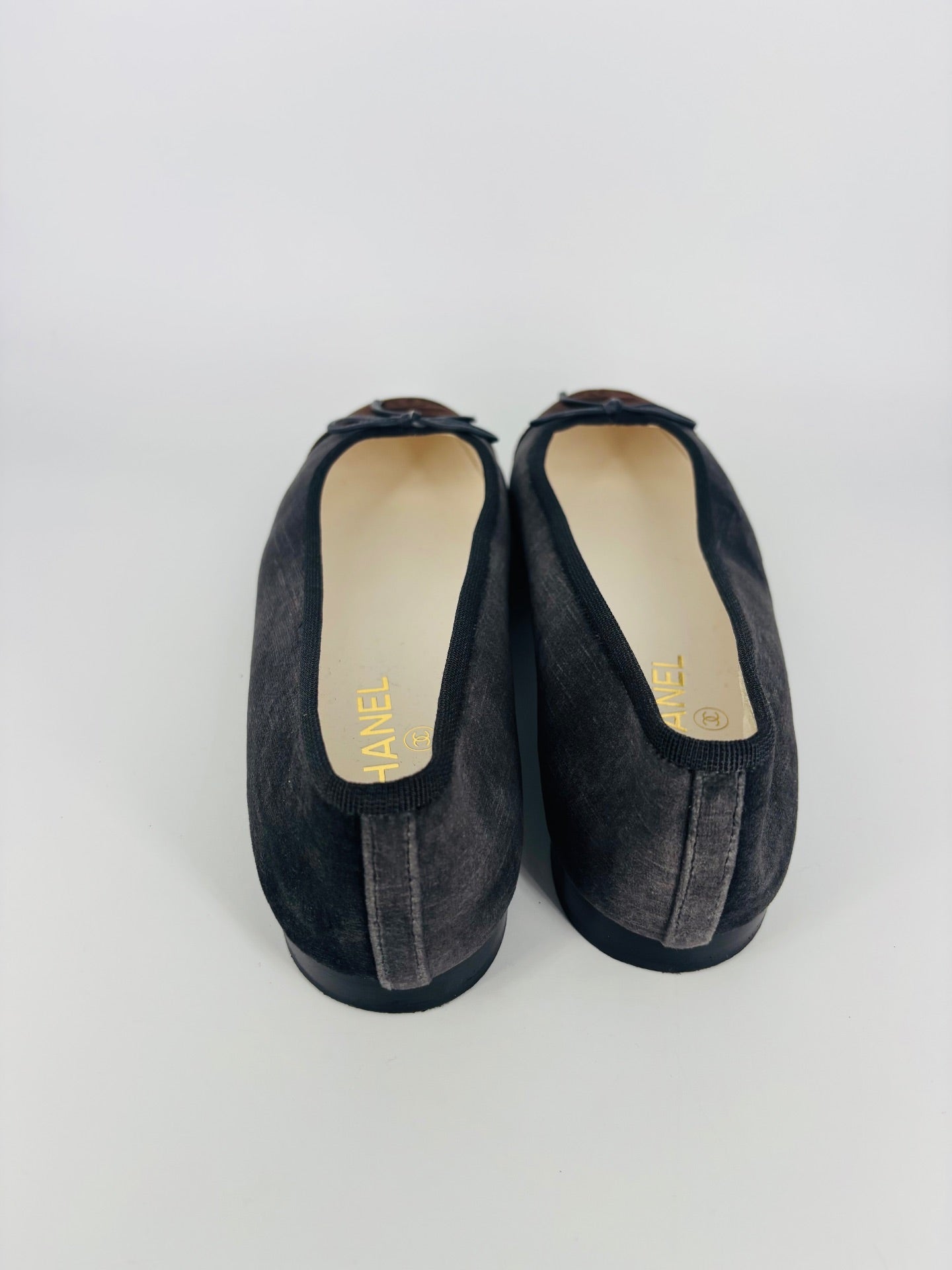 Grey and brown velvet ballet flats – Chanel – Size 39.5-5