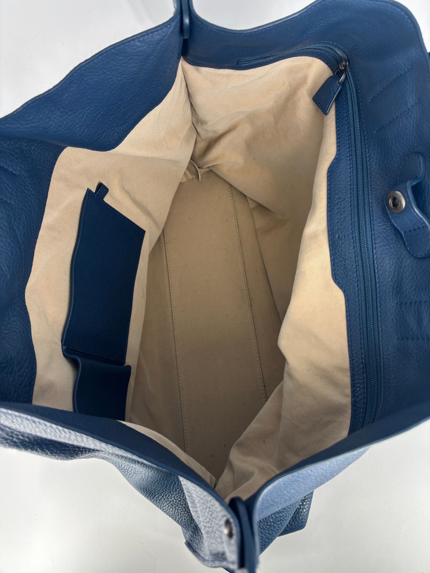 Sac Akris Ai Top Handle Tote cuir Cervo bleu ardoise-11