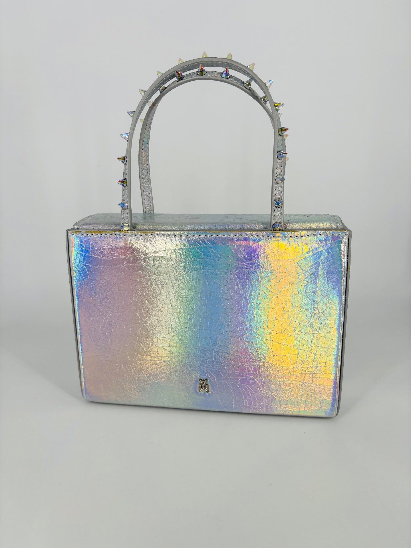 Amini Julia Metallic Leather Bag – Amina Muaddi-4