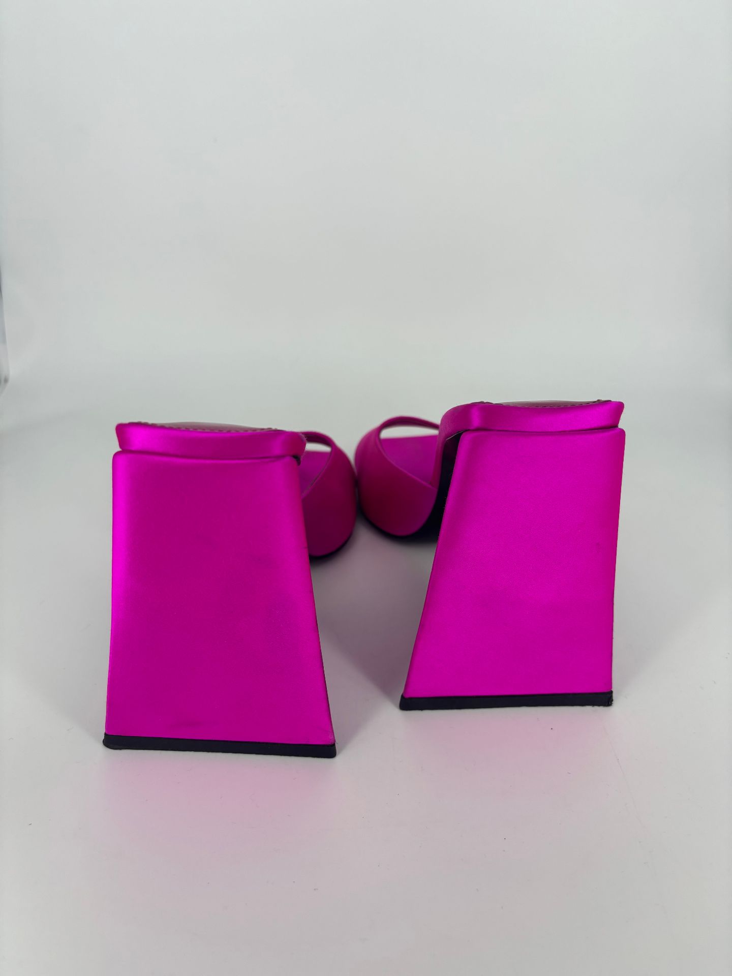 The Attico - Devon 115mm Hot Pink Satin Sandals - Size 39.5-7