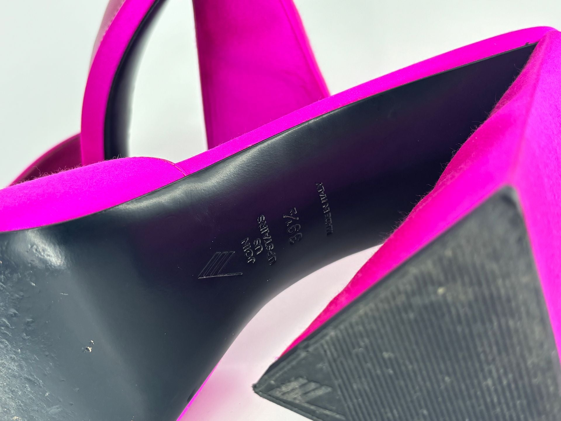 The Attico - Devon 115mm Hot Pink Satin Sandals - Size 39.5-9