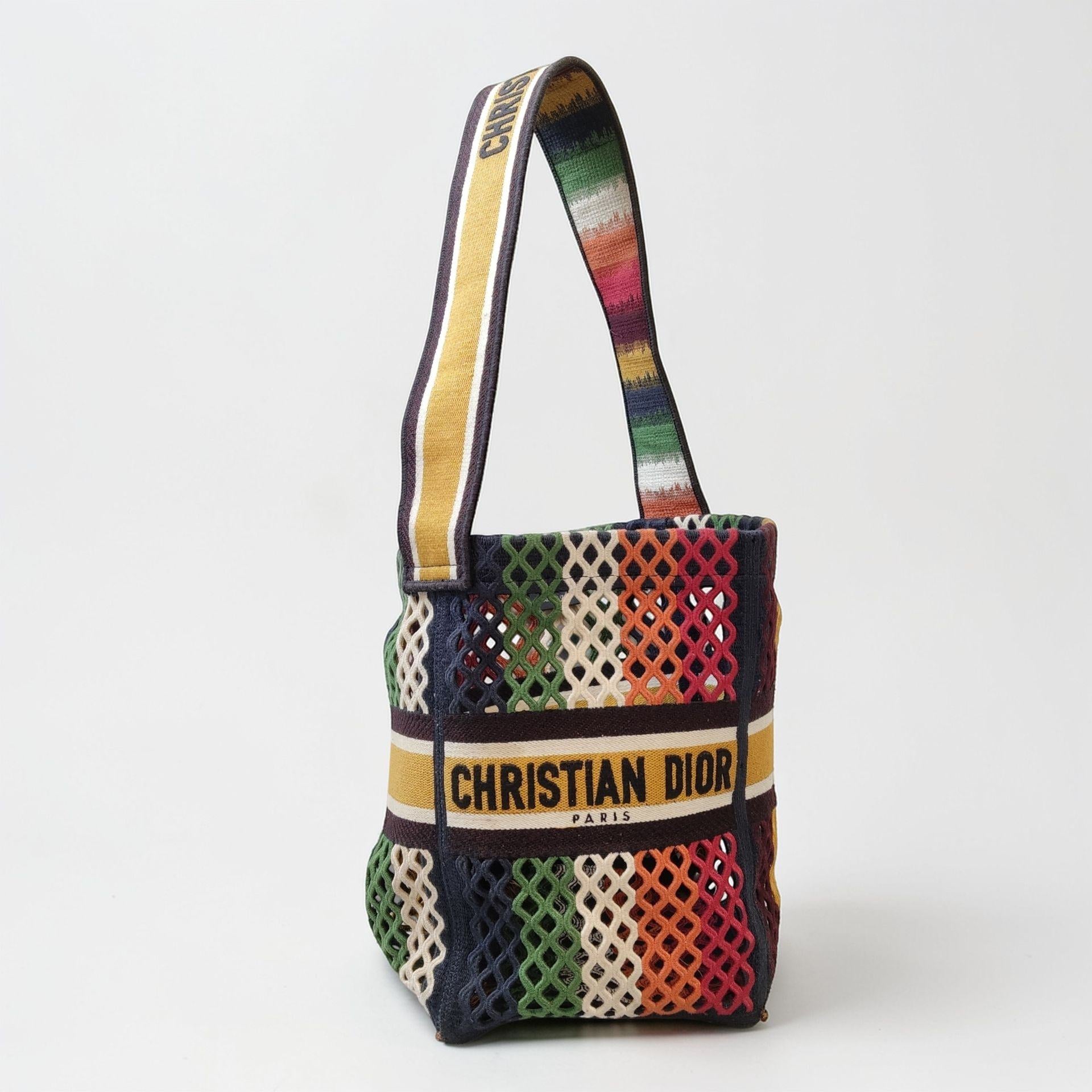 DIOR – Sac cabas crochet ajouré polychrome Christian Dior Paris-2